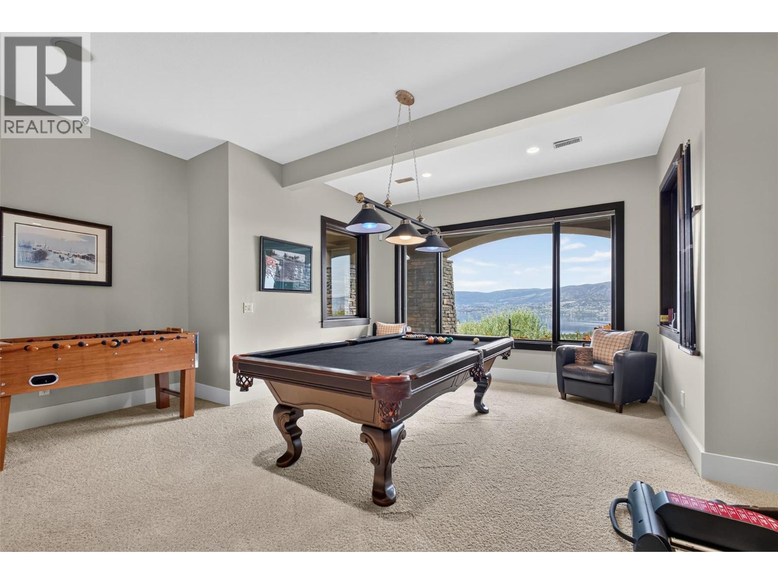 734 Marin Crescent, Kelowna
