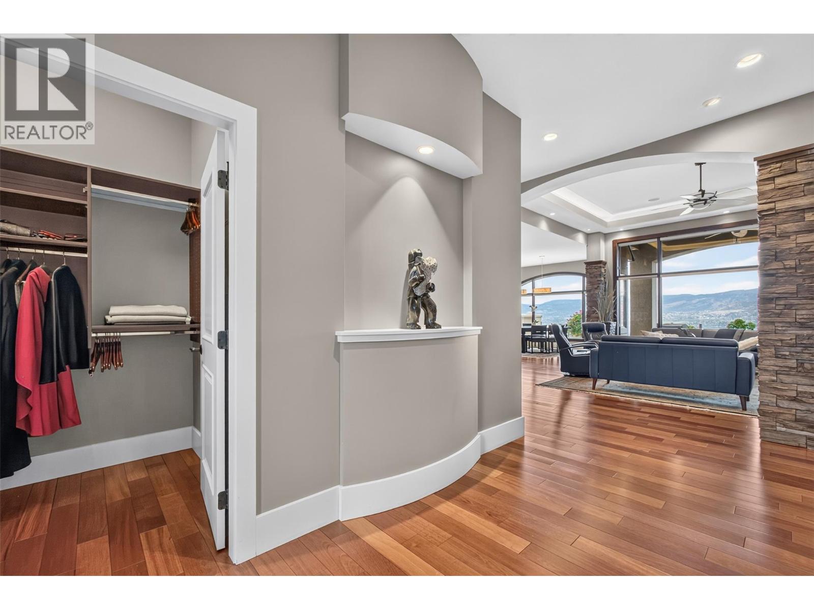 734 Marin Crescent, Kelowna