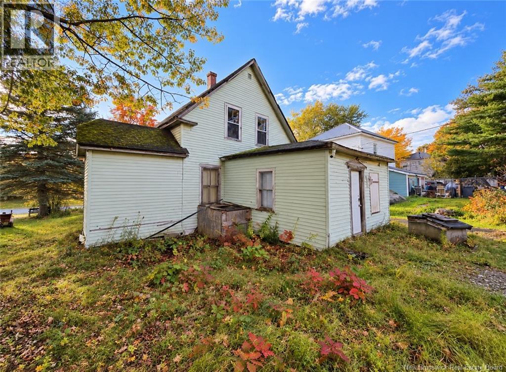 47 Highland Avenue - 10