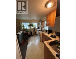 Kitchen - 845 Alview Crescent, Kamloops, BC V2B6C5 Photo 11