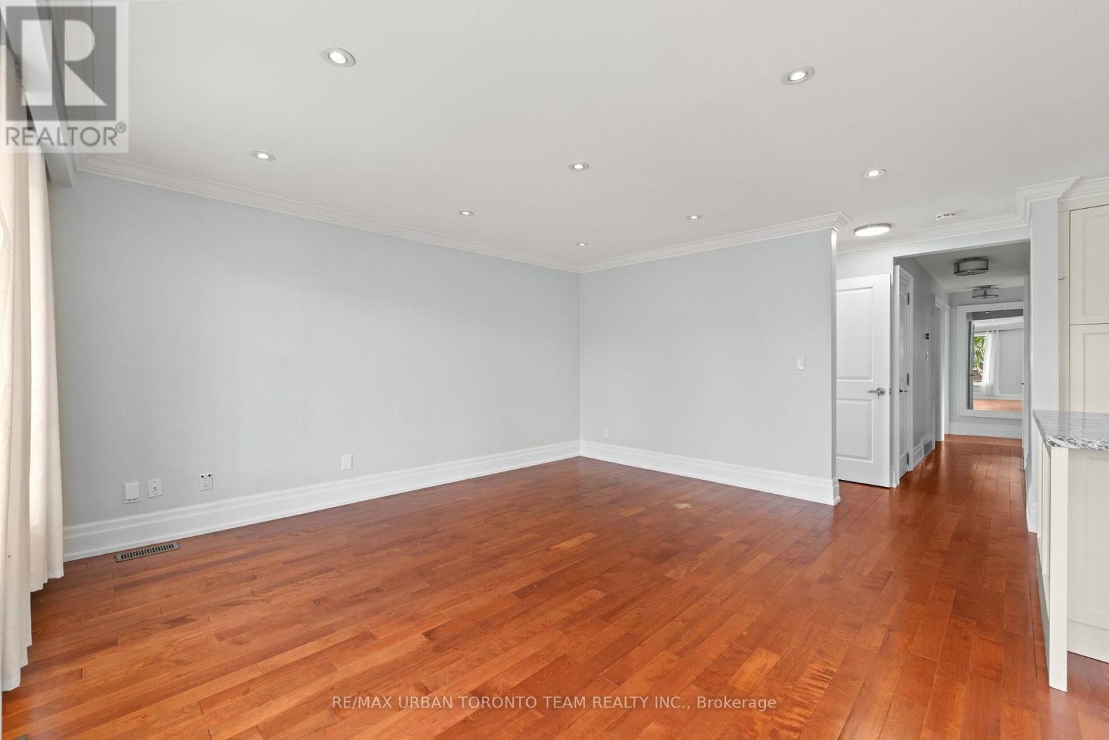 23 Wishart Place, Toronto, ON photo 11
