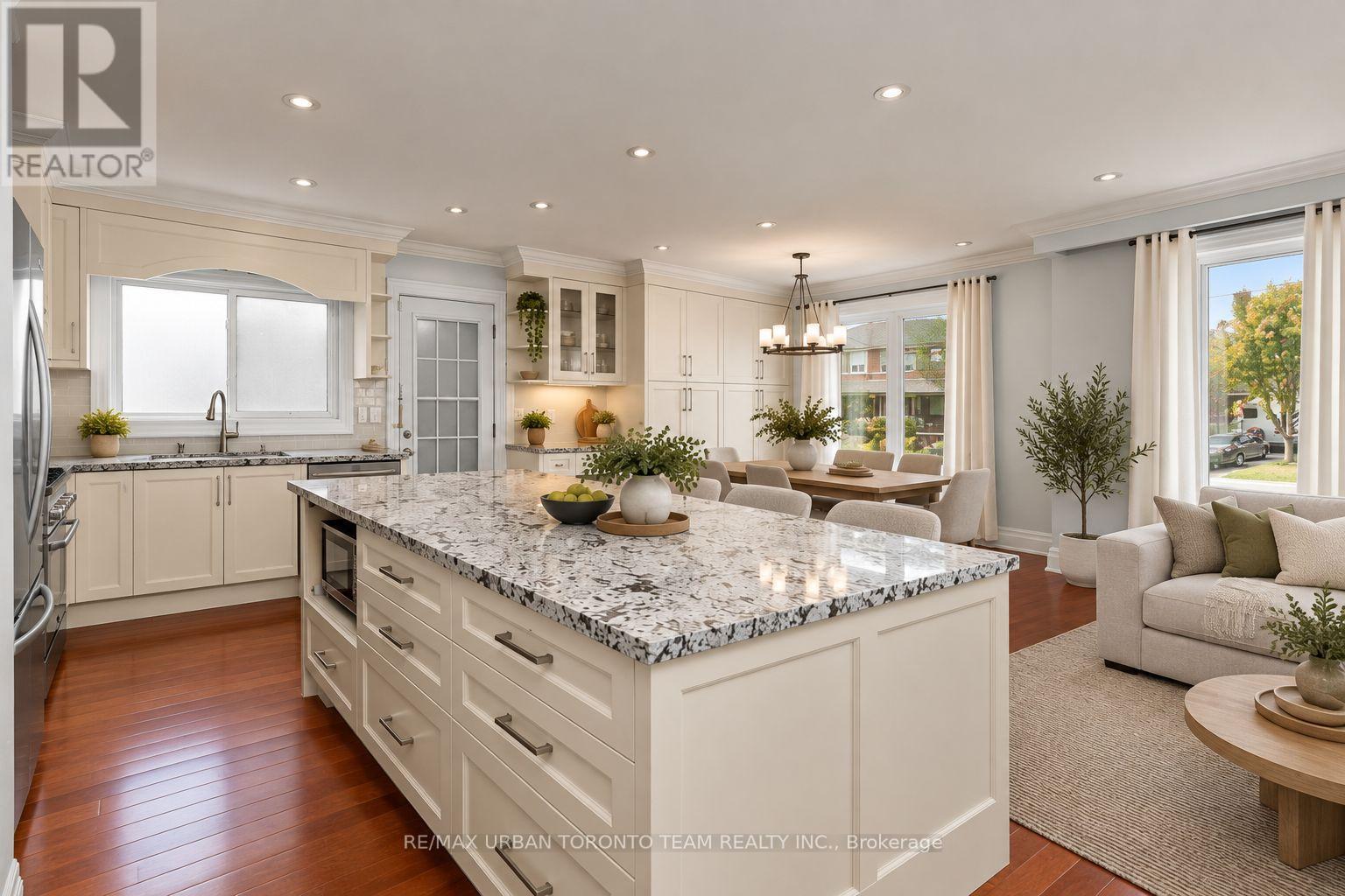 23 Wishart Place, Toronto, ON photo 2