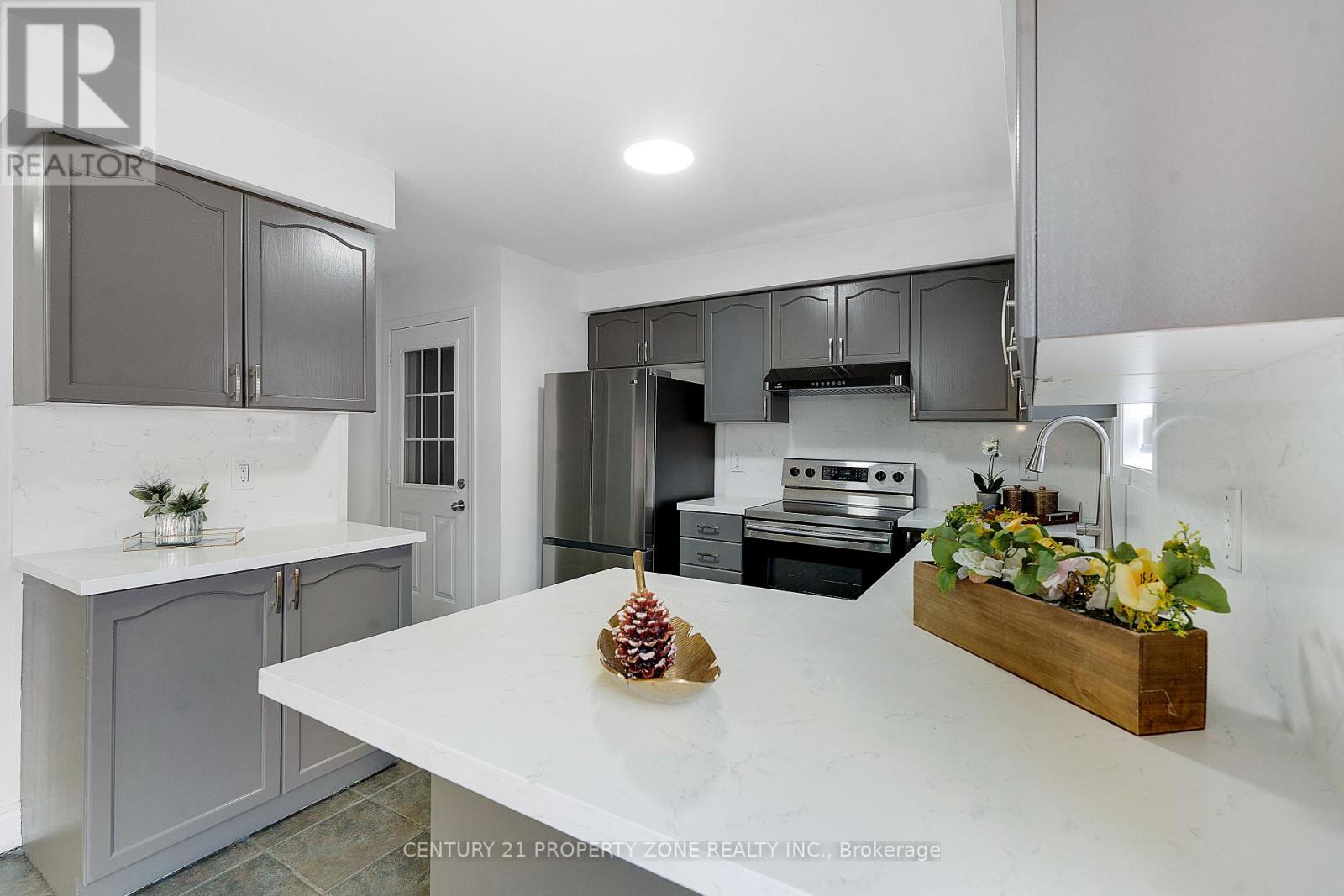 84 TIDELAND DRIVE - 14