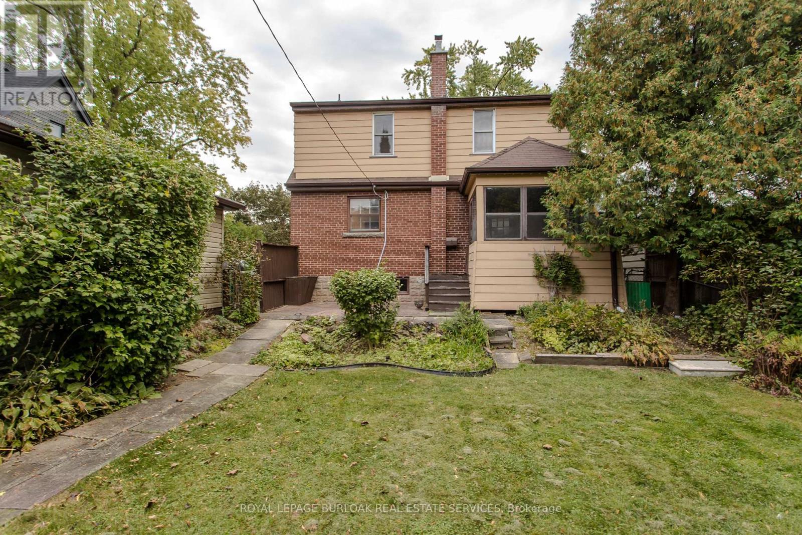 2104 Emerald Crescent, Burlington, ON photo 5