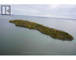 S1048 Massacre Island, Lake Of The Woods, ON P0X1C0 Photo 7