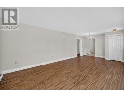 Bath (# pieces 1-6) - 17 Newland Crescent, Charlottetown, PE C1A4H4 Photo 7