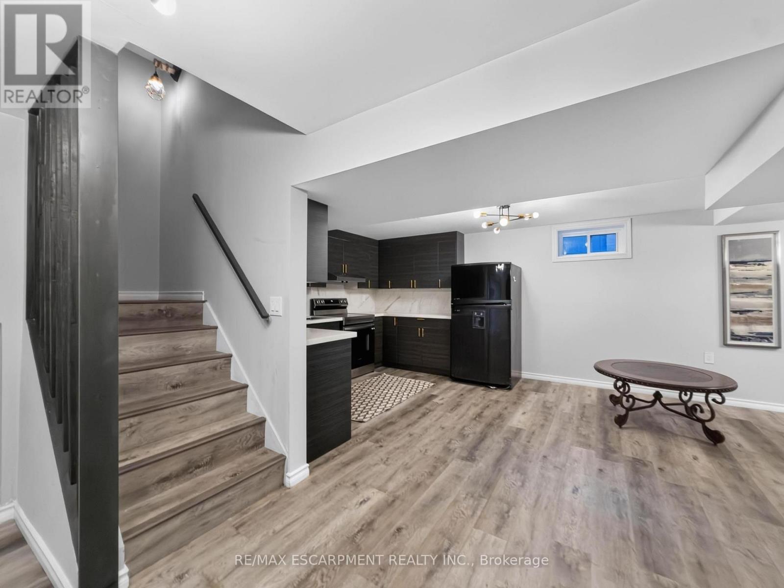 12 Sundrop Court, Hamilton, ON photo 35