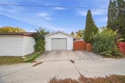 247 Oakview Avenue, Winnipeg, MB R2K0S1 Photo 22