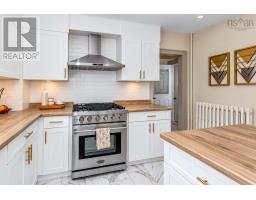 221 Westmount Road, Westmount, NS B1R1A2 Photo 16