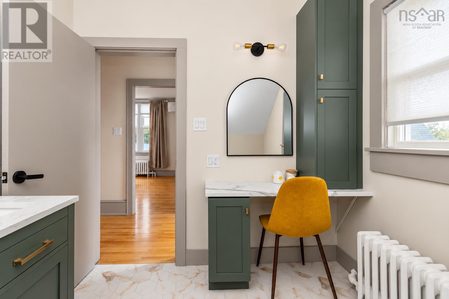 Property 34 of 42 of 221 Westmount Road