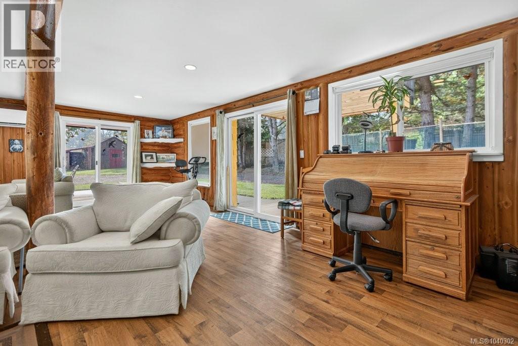 70 Islewood Dr, Bowser