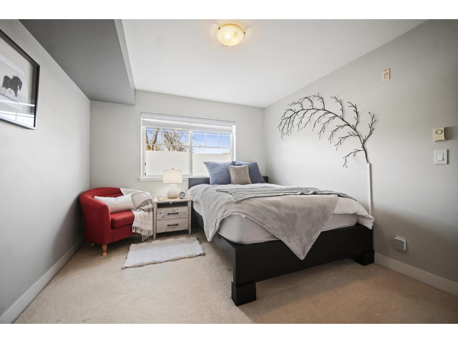 210 19320 65 AVENUE, Surrey