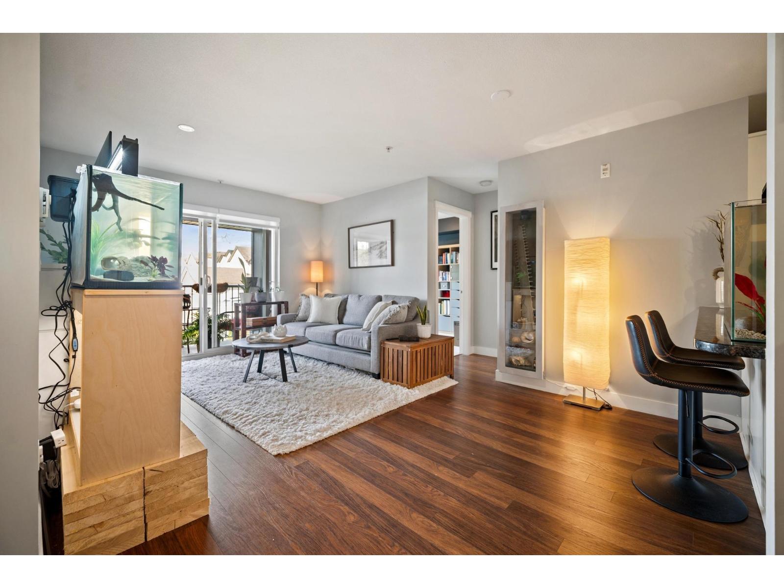 210 19320 65 AVENUE, Surrey