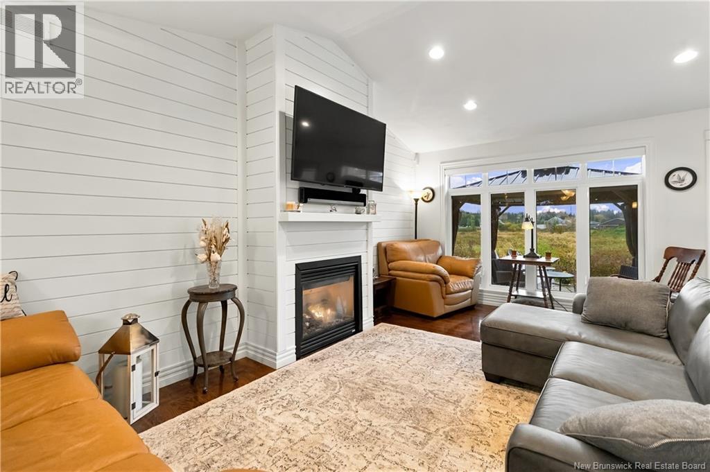 48 Congressional Crescent - 11