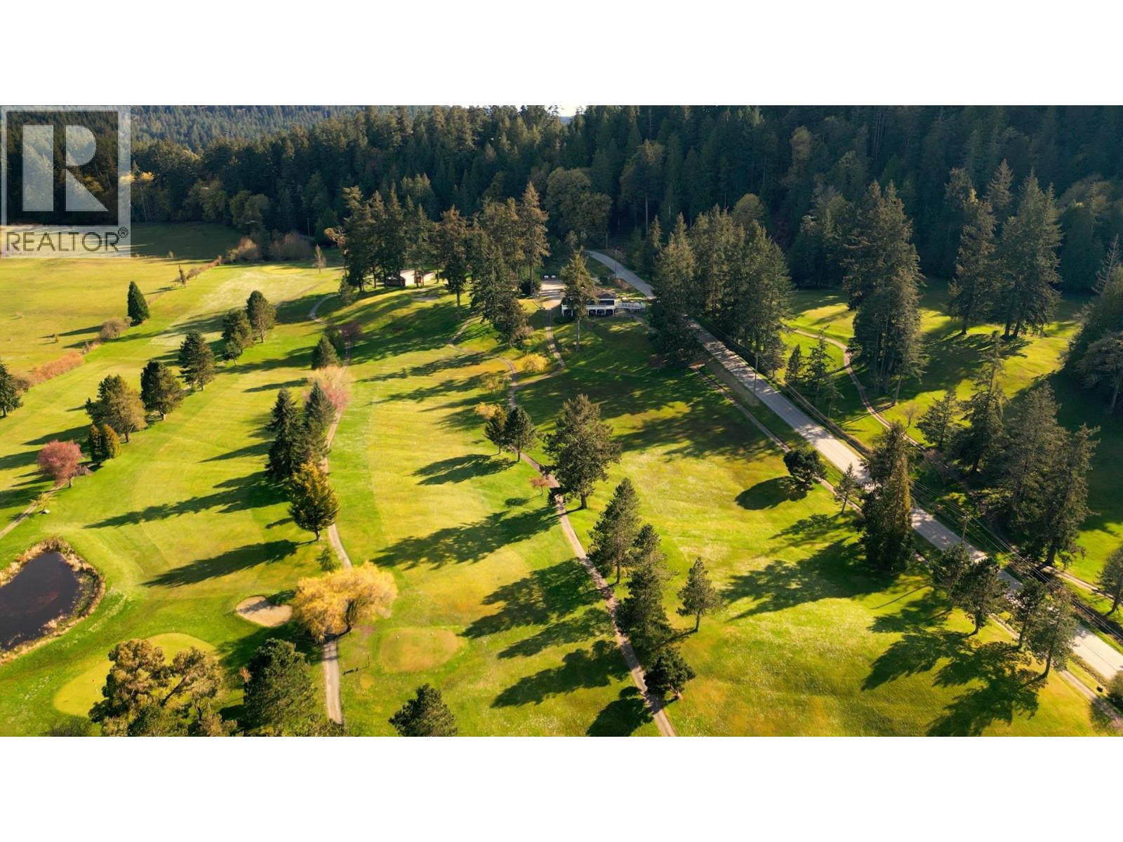 4318 PORT WASHINGTON ROAD, Pender Island
