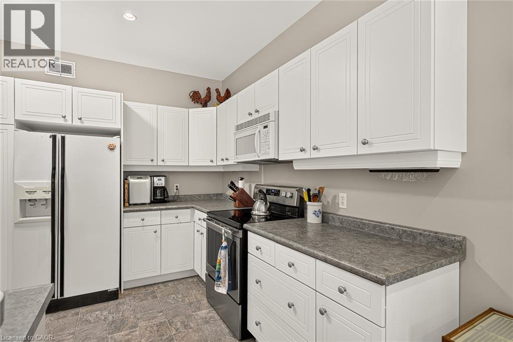 796 N SPRINGBANK Avenue N - Image 24