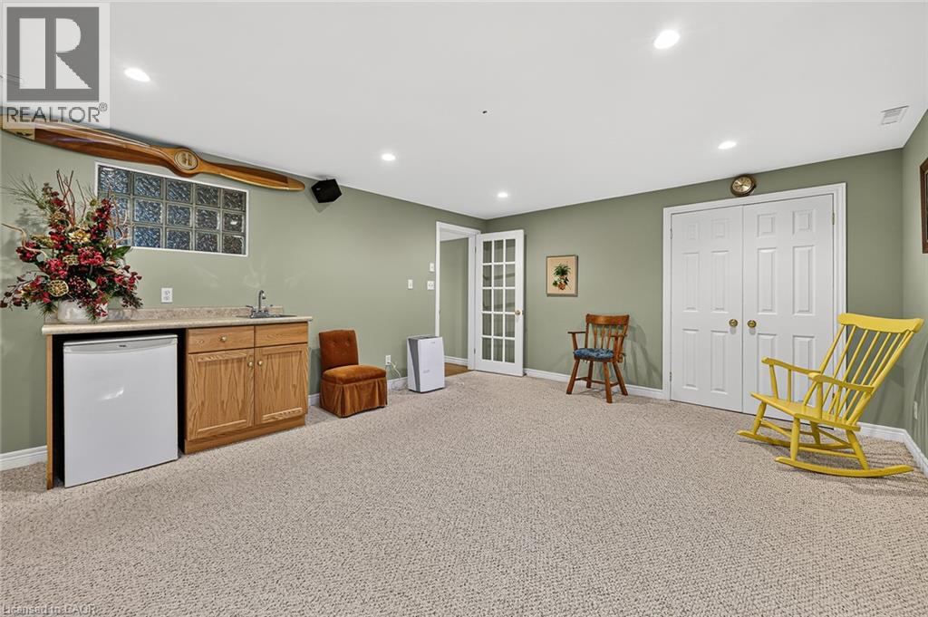 796 N SPRINGBANK Avenue N - Image 39