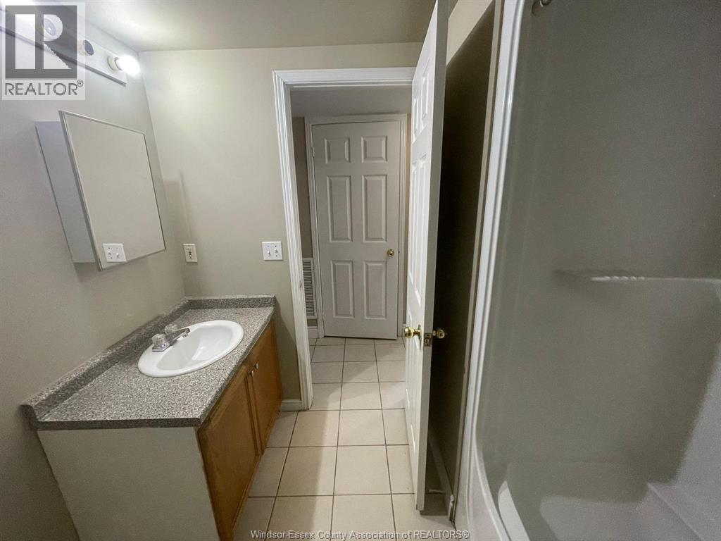 1234 HIGH STREET Unit# 4, Windsor — photo 11