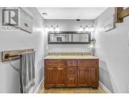 22a Ottawa Ave, Elliot Lake, ON P5A2P1 Photo 24