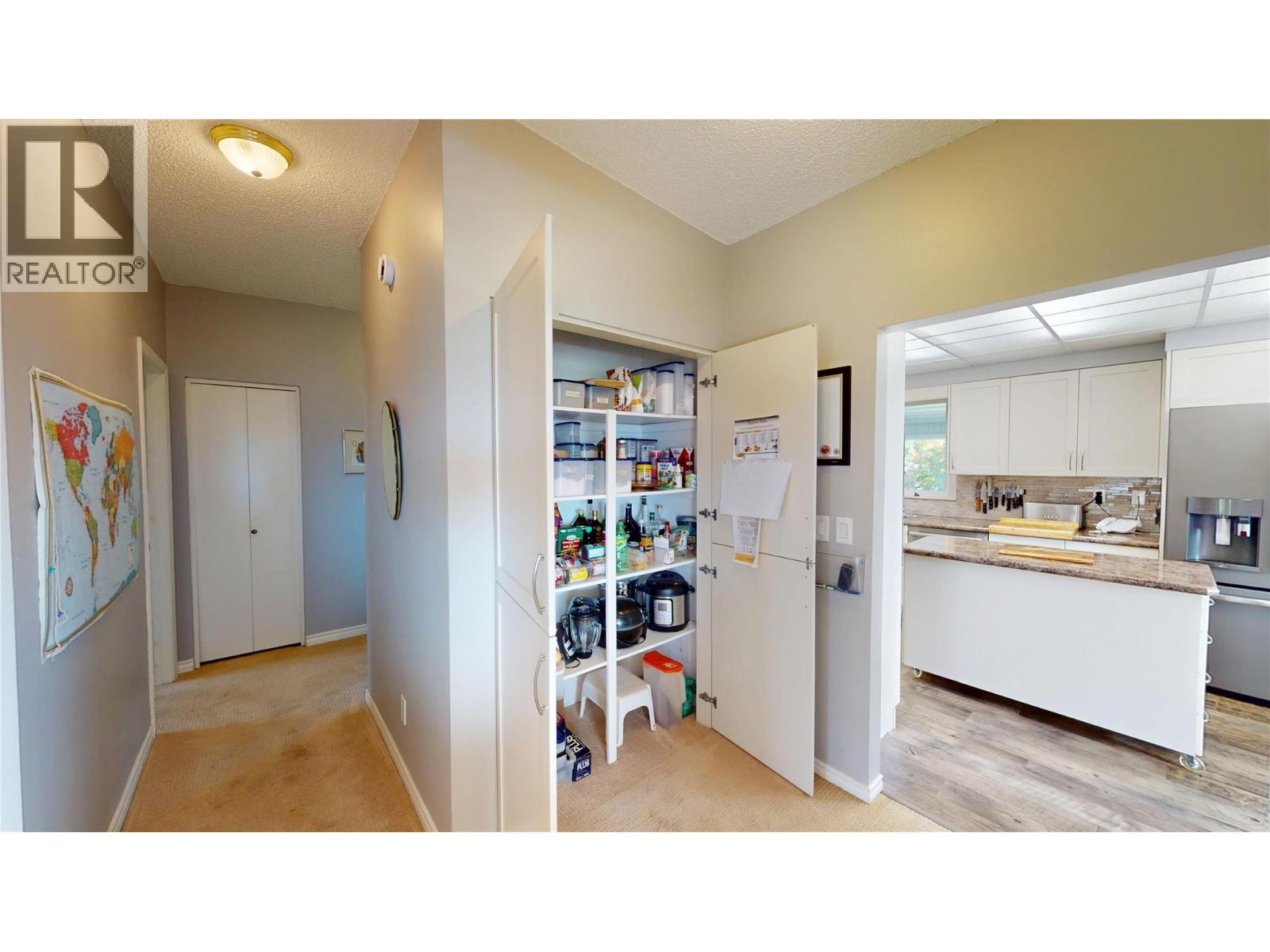 1030 MONROSE Road, Creston - Image 1