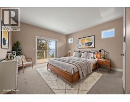 Laundry room - 6455 Vernon Avenue, Peachland, BC V0H1X8 Photo 12