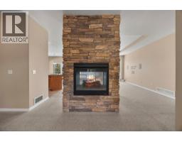 6455 Vernon Avenue, Peachland, BC V0H1X8 Photo 17