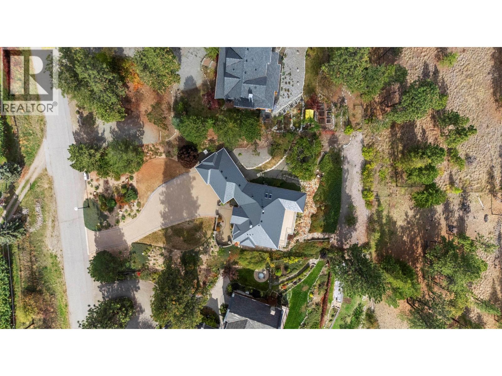 6455 Vernon Avenue - Image 43
