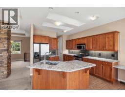 6455 Vernon Avenue, Peachland, BC V0H1X8 Photo 20