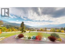 1030 Monrose Road, Creston, BC V0B2N2 Photo 69