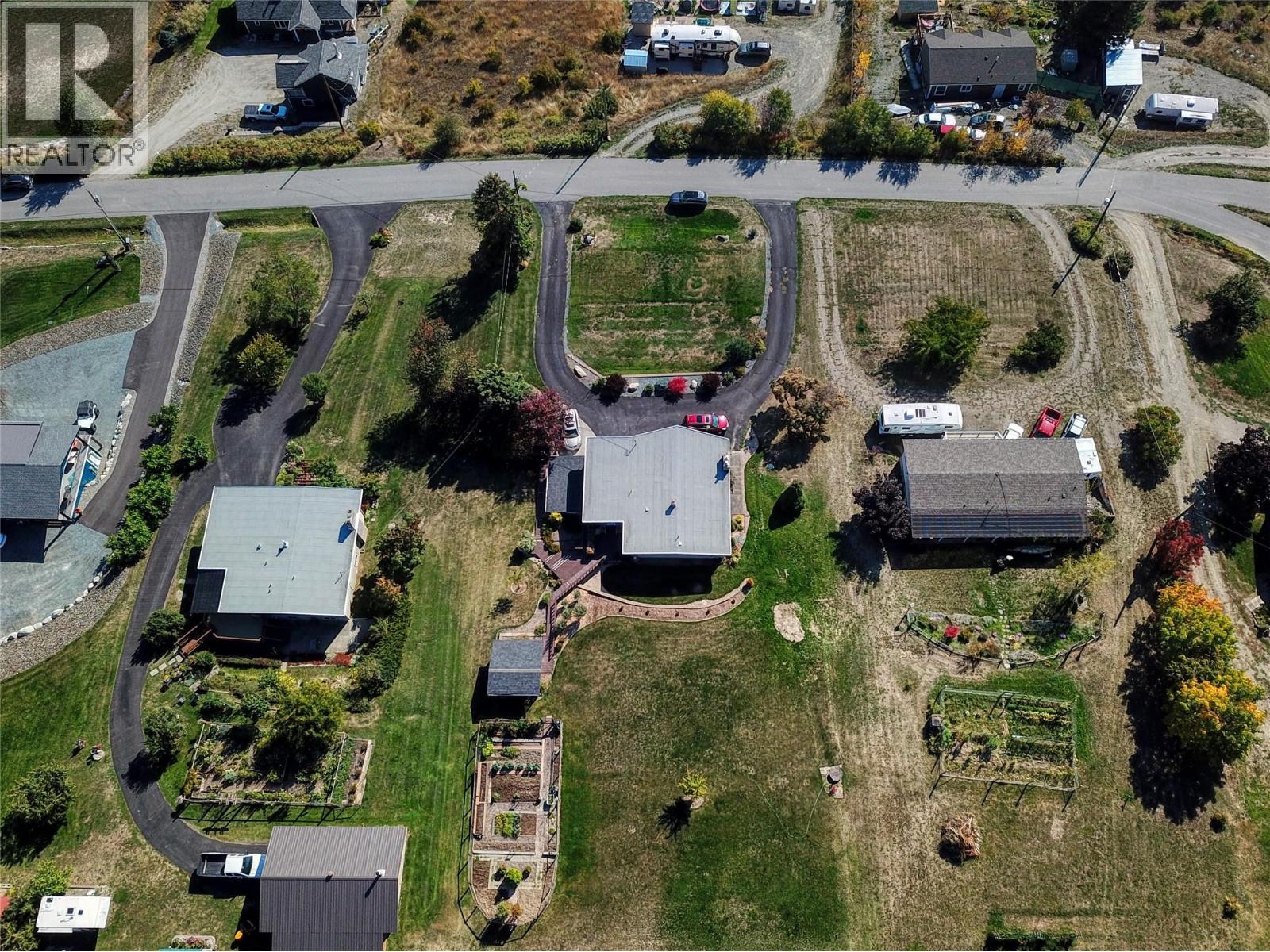 1030 MONROSE Road, Creston - Image 1
