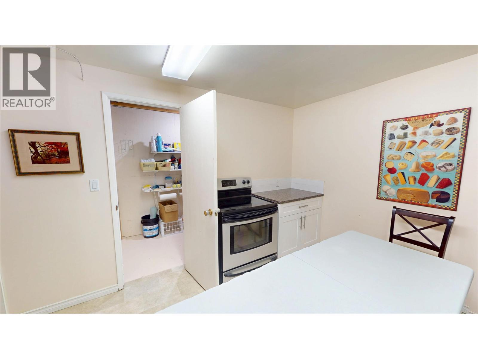 1030 MONROSE Road, Creston - Image 1