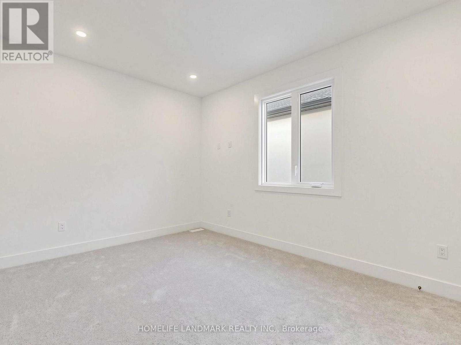 14 Imogene Court, Richmond Hill, ON photo 32