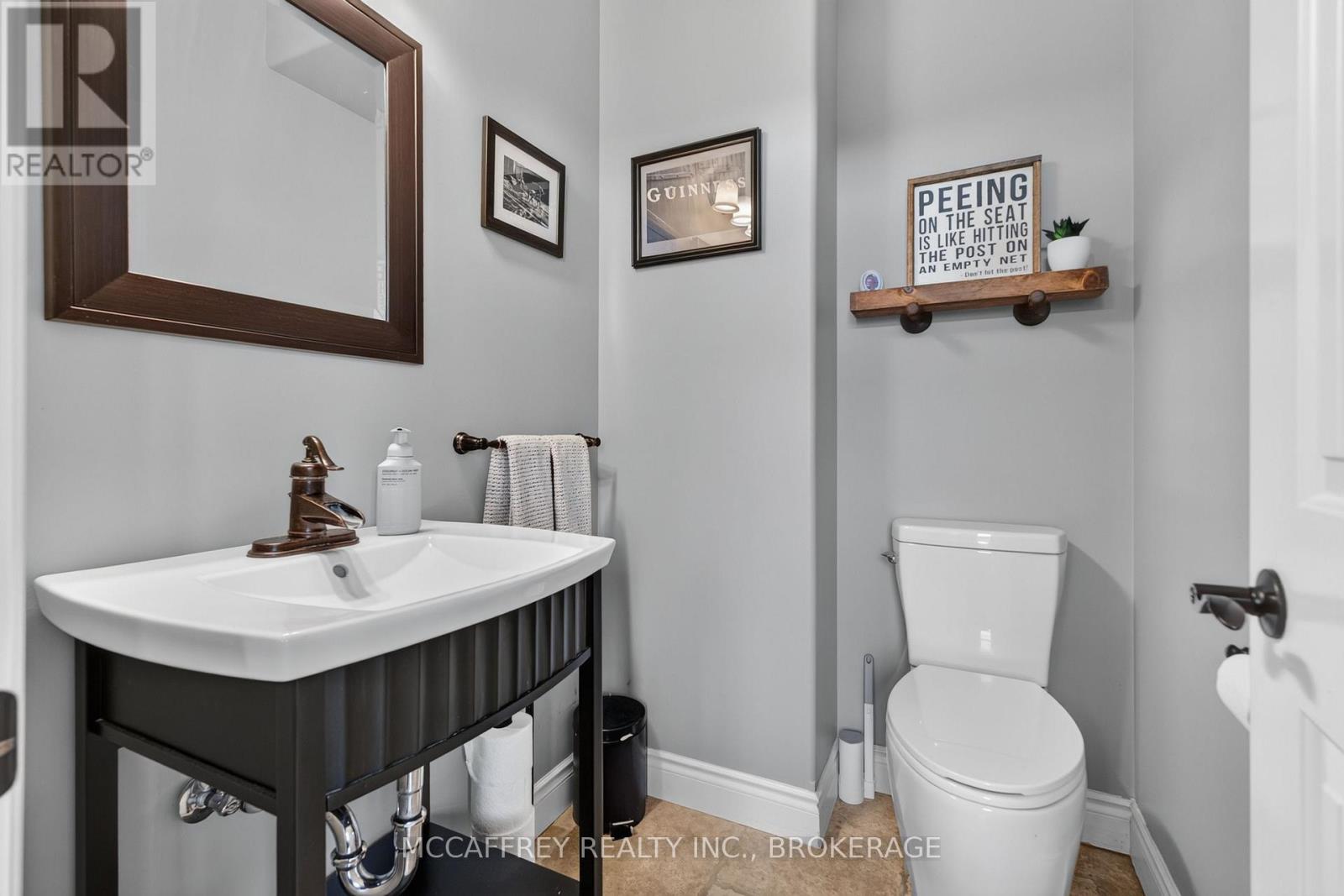 4012 SYDENHAM ROAD - 18
