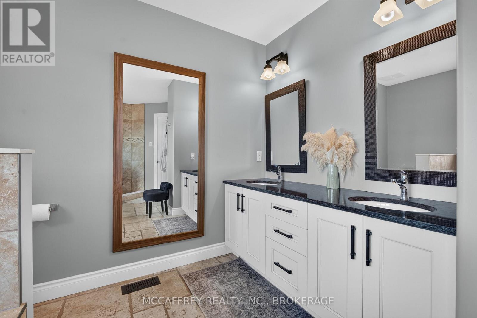 4012 SYDENHAM ROAD - Image 21