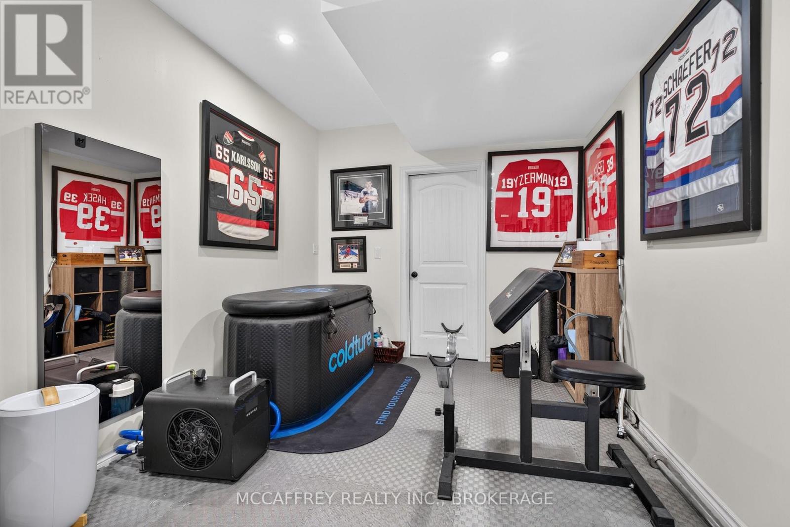 4012 SYDENHAM ROAD - 29