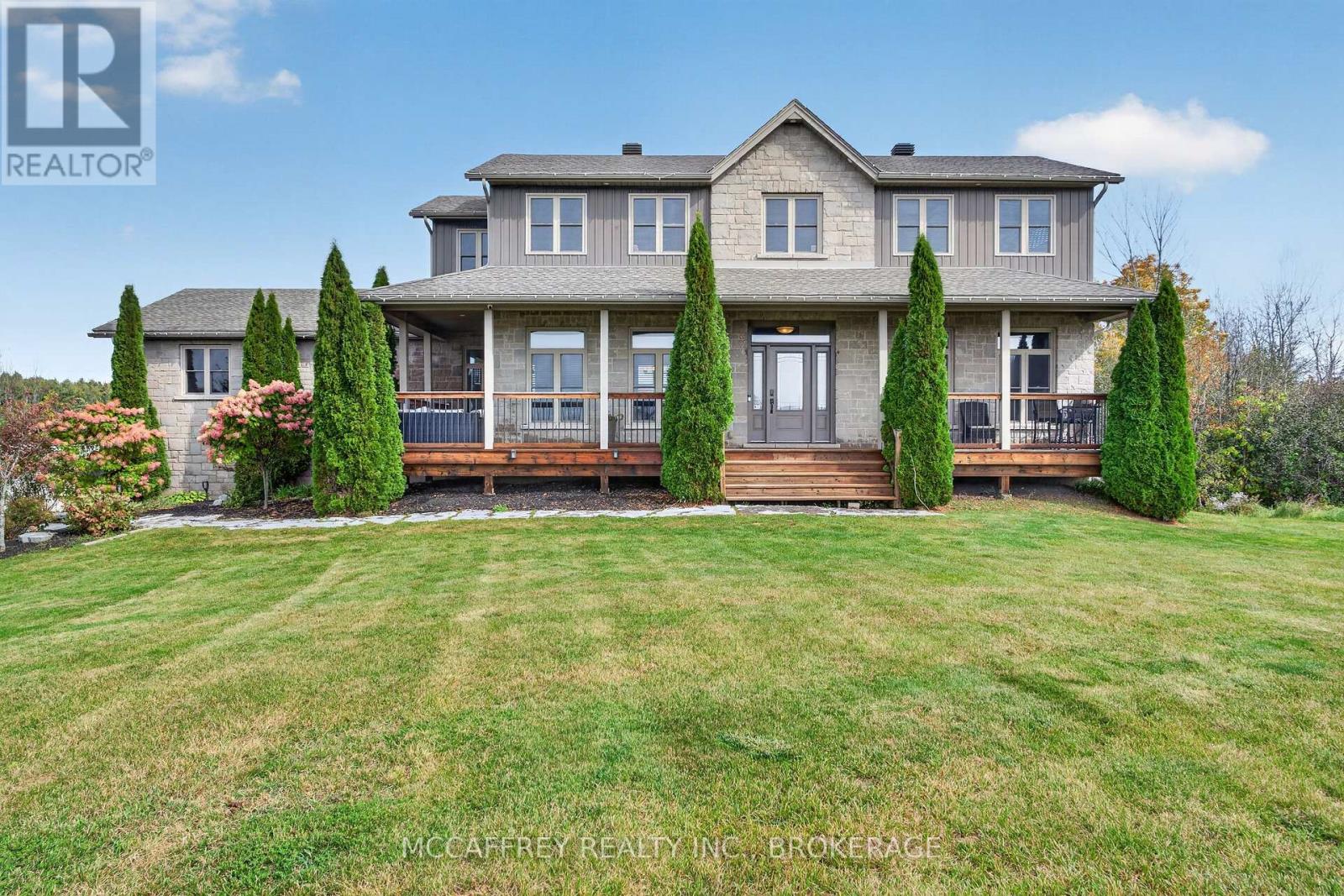4012 SYDENHAM ROAD - 3