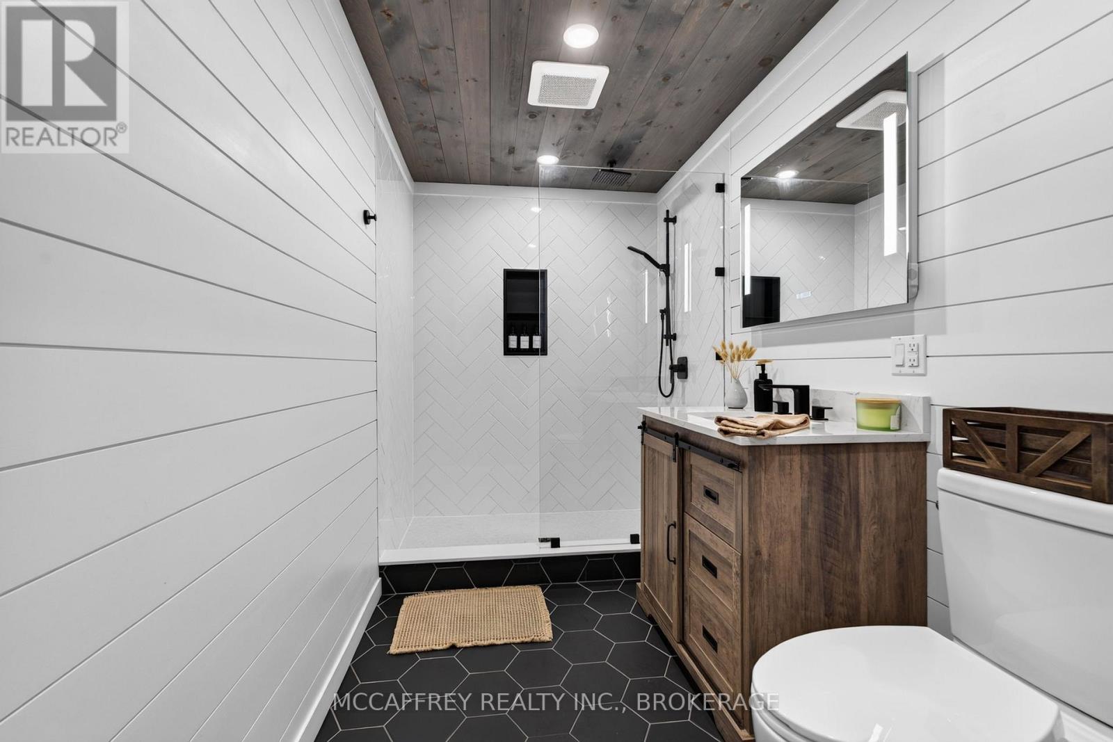 4012 SYDENHAM ROAD - 30