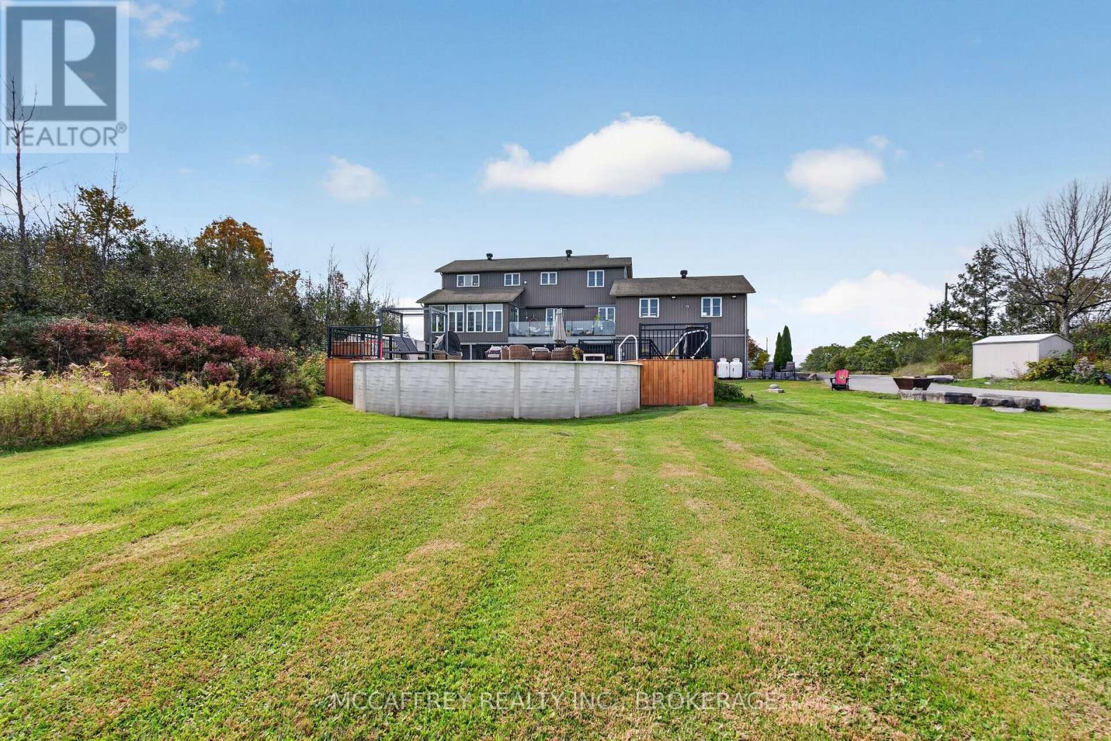 4012 SYDENHAM ROAD - 43