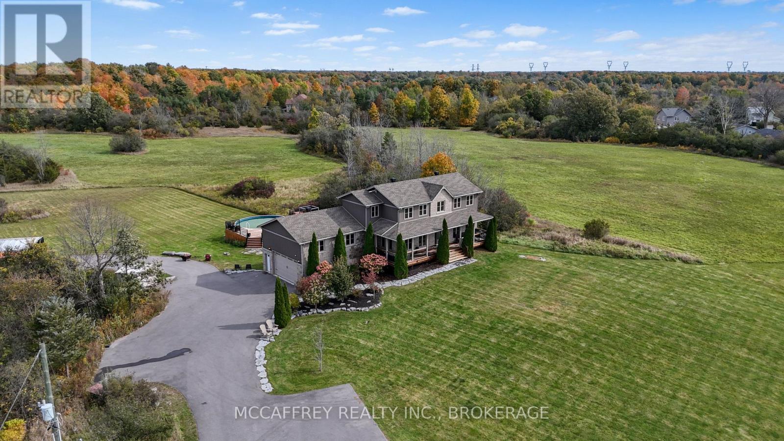 4012 SYDENHAM ROAD - 44