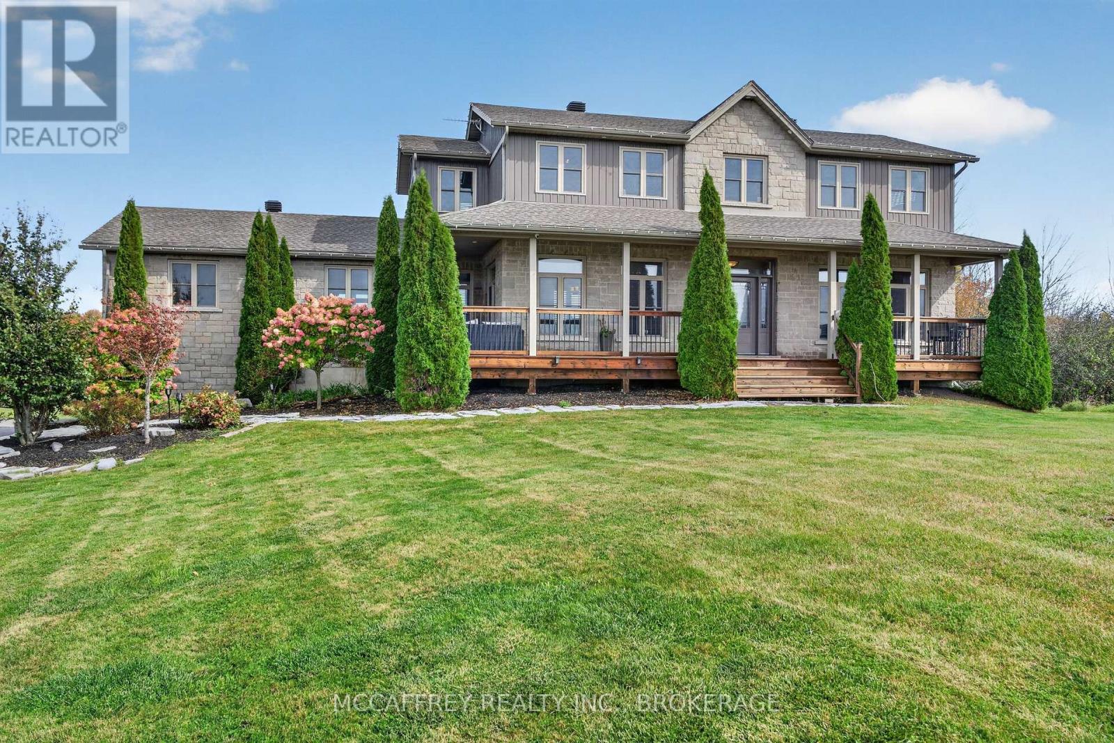 4012 SYDENHAM ROAD - 47