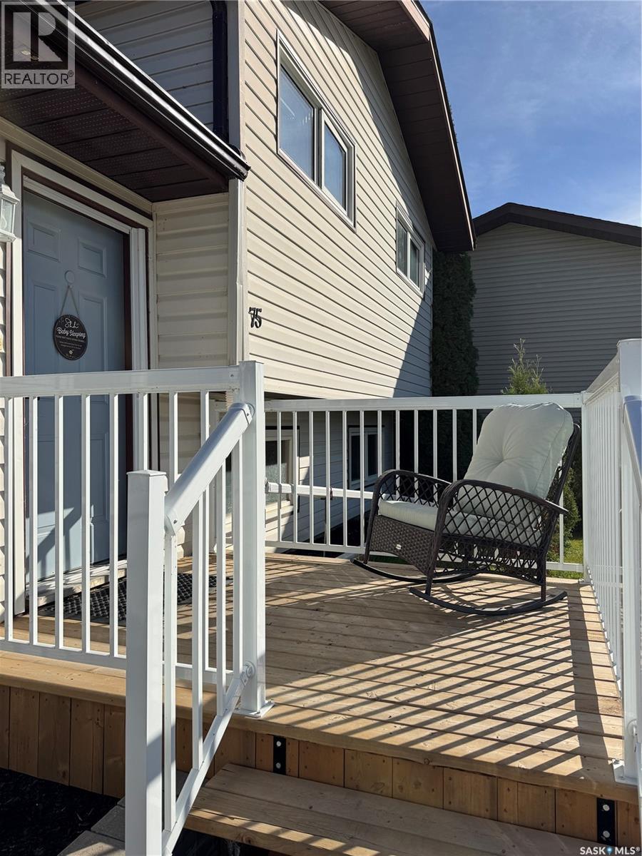 75 Langrill DRIVE - 37