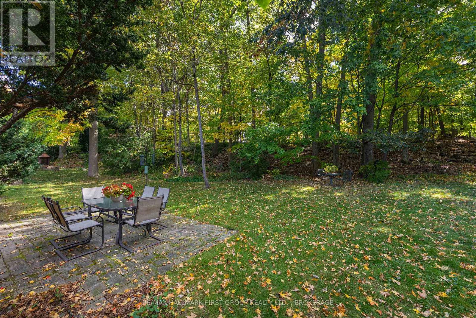 884 SAFARI DRIVE - 42