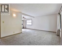 517 10 Street N - photo 3