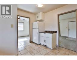 517 10 Street N - photo 7