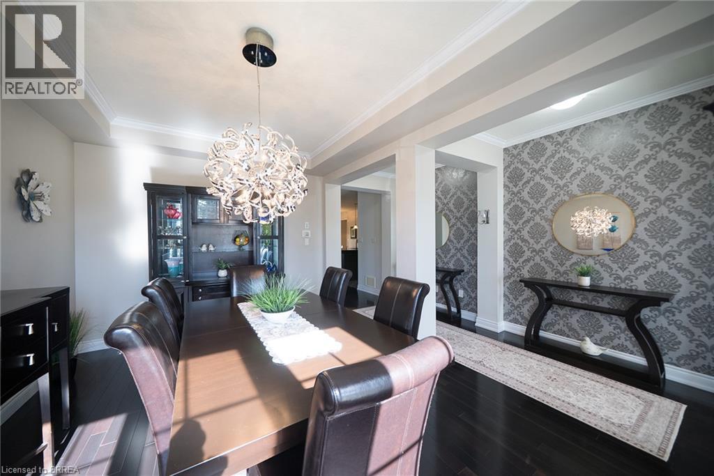 10 Bisset Avenue — photo 11