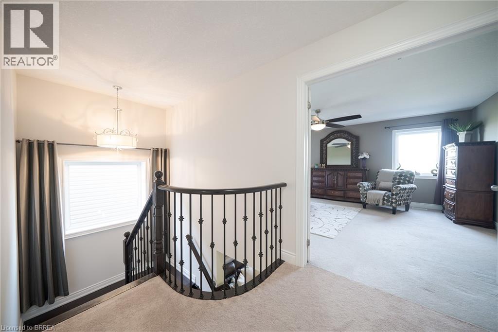 10 Bisset Avenue — photo 24