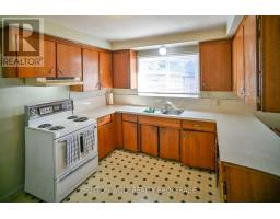 120 Erie Street, Strathroy Caradoc, ON N7G1C1 Photo 16