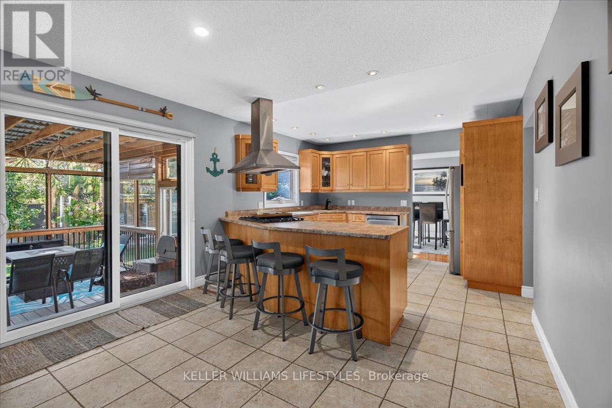 1879 WESTGROVE DRIVE - 13