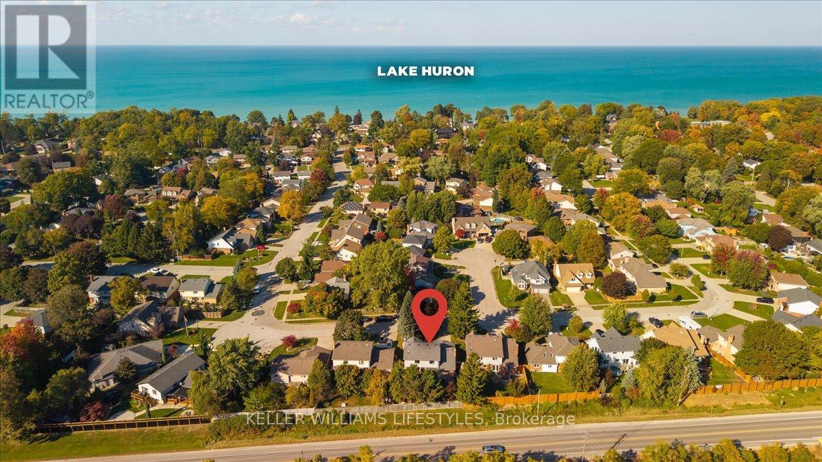 1879 WESTGROVE DRIVE - 46