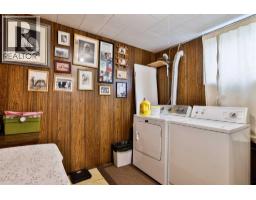 517 10 Street N - photo 20